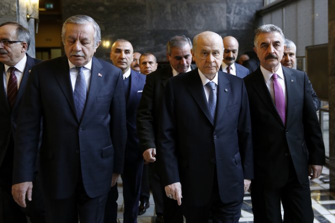 Bahçeli: Erdoğan, özellikle Oslo’da PKK’ya federasyon sözü vermiş midir?
