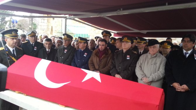 Sabri Yirmibeşoğlu Foça'da toprağa verildi