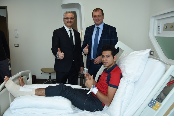 Milli tekvandocu Servet Tazegül ameliyat oldu