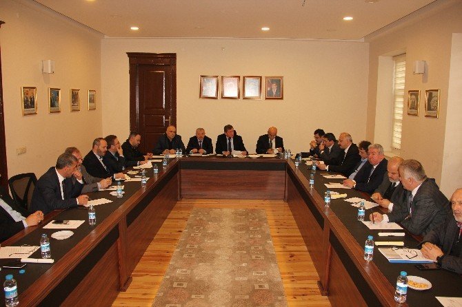 AK Parti Trabzon İlçe Başkanları Ve İlçe Belediye Başkanları Toplantısı