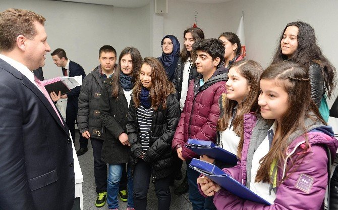 Öğrenciler Karesi’de Belediyeciliği Öğreniyor