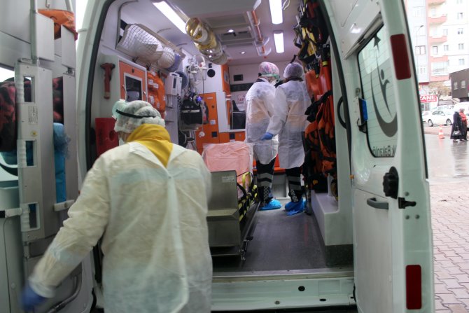 Kayseri'de domuz gribi şüphesiyle 3 kişi hastaneye kaldırıldı