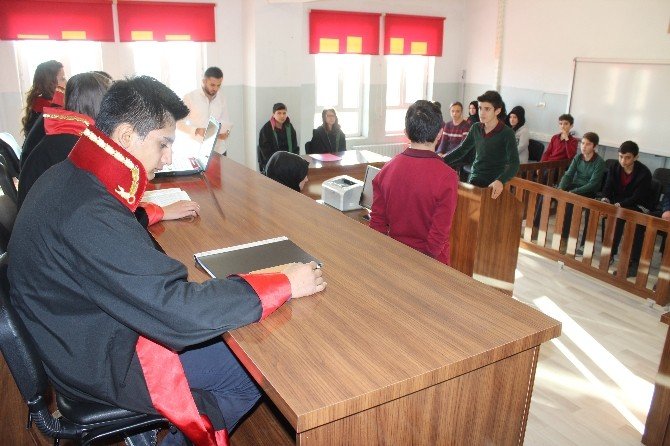 Tavşanlı Arslanbey Mesleki Ve Teknik Lisesinde Farklı Bölümler İlgi Odağı Oldu