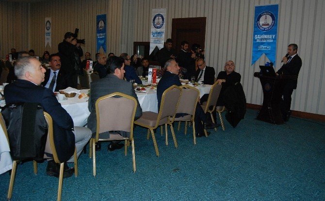 Şahinbey Belediye Başkanı Mehmet Tahmazoğlu 2015 Yılını Değerlendirdi