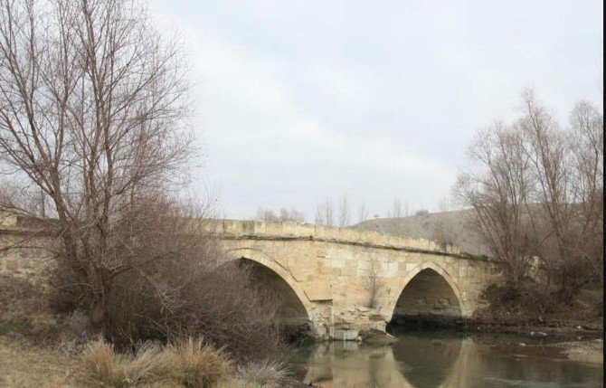 Yozgat’ta Tarihi Köprüler Restore Edilecek