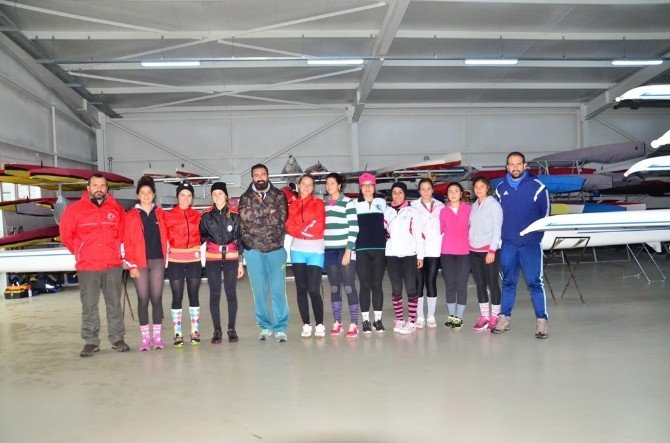 U19 Kürek Kadın Milli Takımı Adana’da Kampa Girdi
