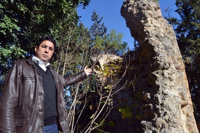 Tarihçi Yazar Abdurrahman Kütük: