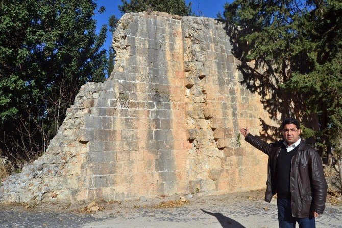 Tarihçi Yazar Abdurrahman Kütük: