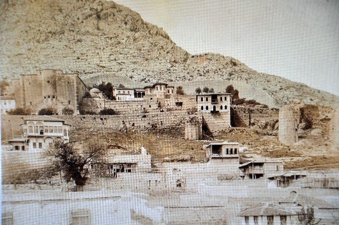 Tarihçi Yazar Abdurrahman Kütük: