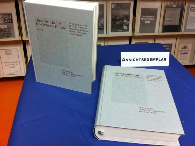 Hitler'in 'Kavgam' kitabı 70 yıl sonra yeniden satışa sunuldu