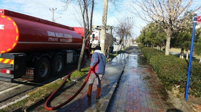 Edirne’de Su Taşkını Temizliği