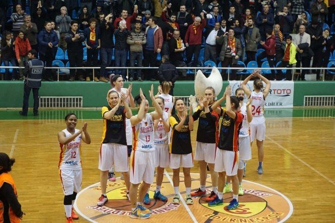 Edirne Belediyesi Edirnespor Kadın Basketbol Takımı, Euro Cup’daki İlk Mücadelesinden Galip Çıktı