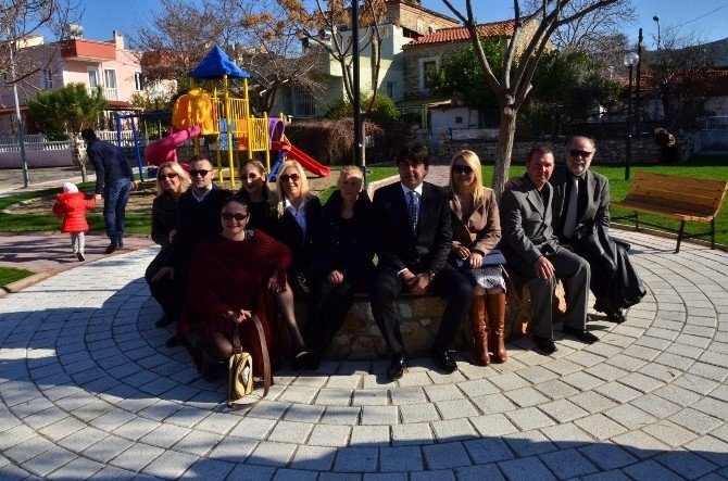 Foça’da Ercan Küçükkaya Parkı Açıldı