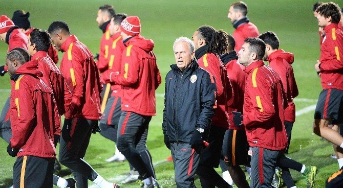 Galatasaray’da İkinci Yarı Hazırlıkları Sürüyor