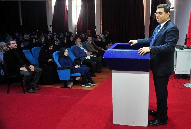 Tütüncü, Hacı Dudu Mehmet Gebizli Anadolu İmam Hatip Lisesi’ni Ziyaret Etti