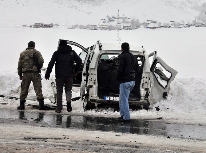 Bitlis’te Trafik Kazası 1 Ölü, 1 Yaralı