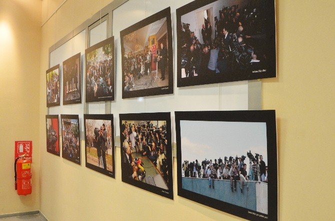 Taksim’de Çalışan Gazetecilerin Fotoğrafları Sergilendi