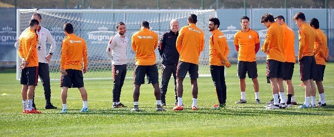 Galatasaray Kamp Çalışmalarına Başladı