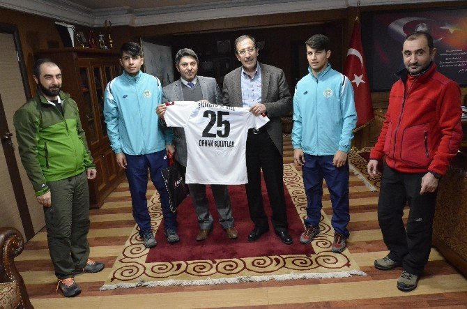Erzurum Spor Lisesi Başkan Bulutları Ziyaret Etti…