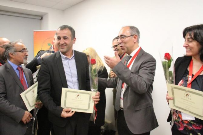 Fransa Alevi Birlikleri Federasyonu genel merkez binasını Paris'e taşıdı