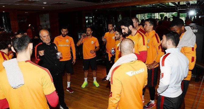 Galatasaray Hazırlıklarını Sürdürüyor