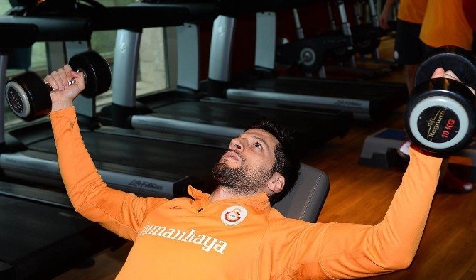 Galatasaray Hazırlıklarını Sürdürüyor