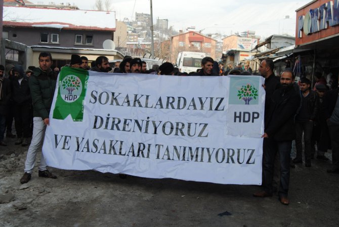 Akdoğan: Van’da hayatını kaybeden polisi de Şırnak’tan getirmişler