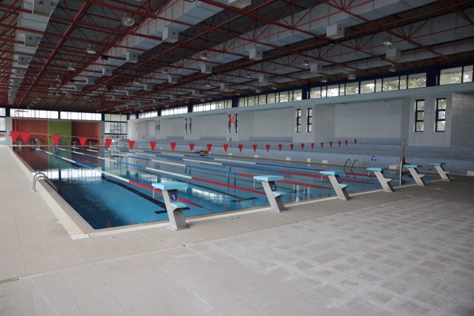 Çukurova Üniversitesi Özdemir Sabancı Kapalı Yüzme Havuzu yenilendi