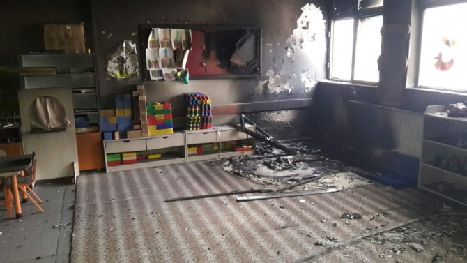 Van'da iki okula molotof kokteyli saldırısı