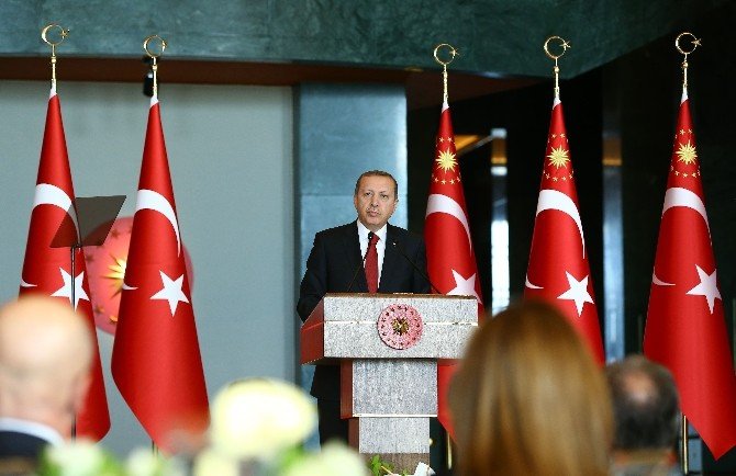 Cumhurbaşkanı Erdoğan’dan Önemli Açıklamalar