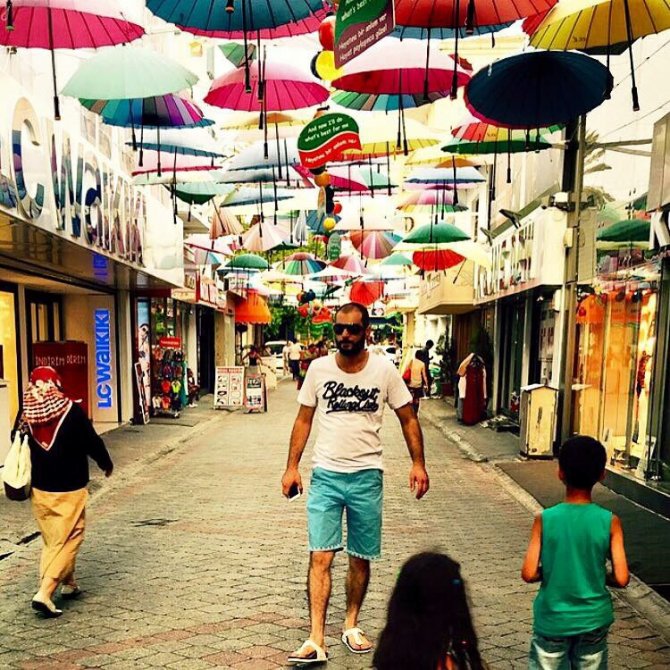 Restoranda bıçaklı kavga: 1 ölü, 1 yaralı (Fotoğraf için)