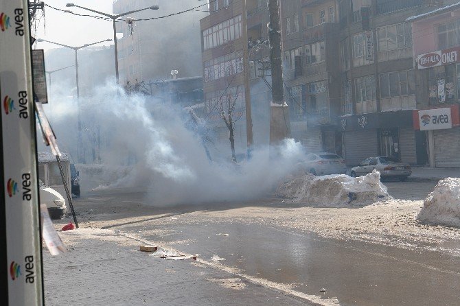 Yüksekova’da Kaza Gerginliği