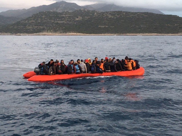 Antalya’dan Meis Adası’na Geçmeye Çalışan 57 Suriyeli Yakalandı