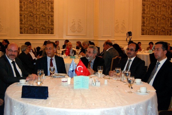 Gaziantep’te Ortadoğu Konulu Toplantı