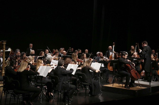 Devlet Senfoni Orkestrası’ndan Muhteşem Konser