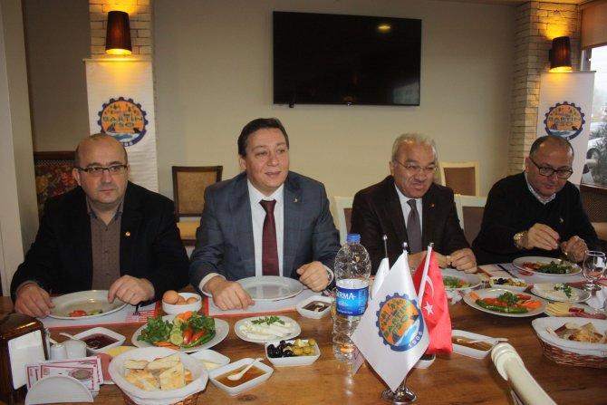 Bartın TSO Başkanı Çakır: Kalitenin yolu istişareden geçer