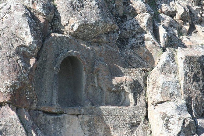 Beyşehir Belediyesi, Fasıllar Mysthia Antik Kenti’nin‘turizm Bölgesi’ İlan Edilmesini İsteyecek