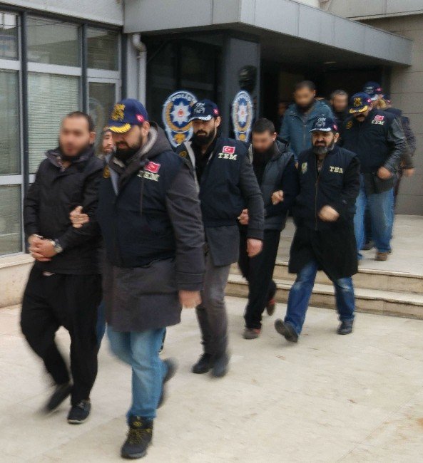 Bursa’da 12 IŞİD Şüphelisi Adliyeye Sevk Edildi