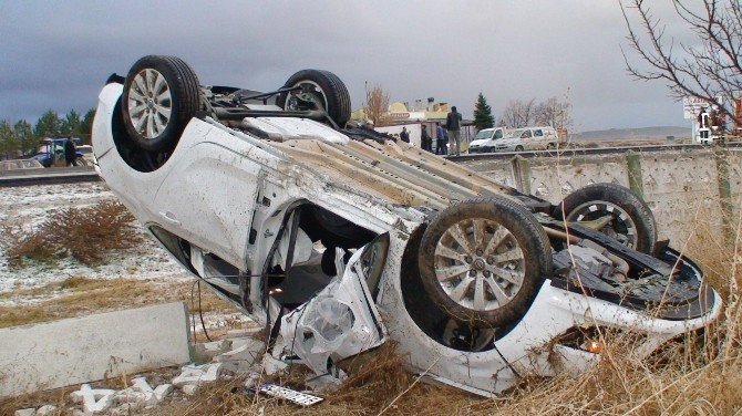 Yardıma Giderken Otomobilin Çarpması Sonucu Öldü