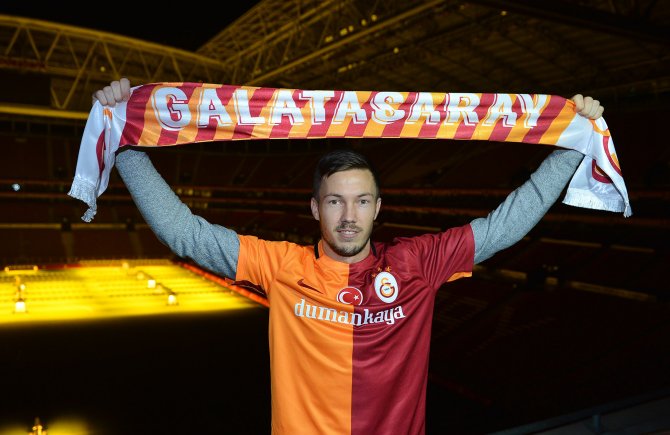 Martin Linnes: Galatasaray'ın ne kadar büyük bir kulüp olduğunu biliyorum