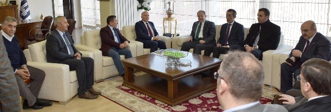 AK Parti Genel Başkan Yardımcısı Akdağ’dan Sekmen’e Ziyaret