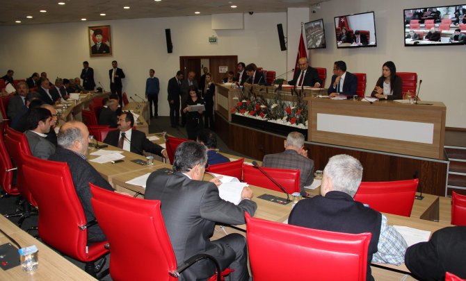 Aydın Büyükşehir Belediye Meclisi'nde borçlanma tartışması