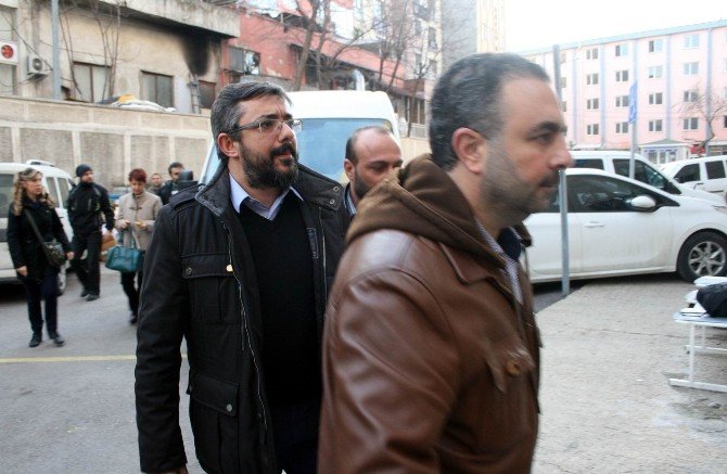 Bursa’da Gözaltına Alınan 3 Akademisyen Serbest
