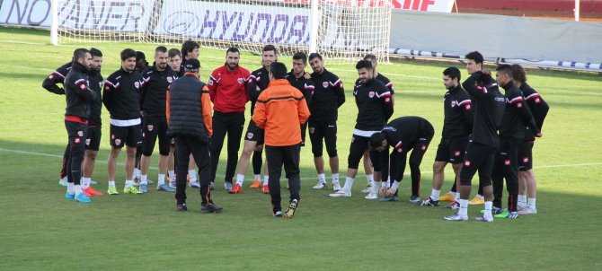 Adanaspor’da Şanlıurfaspor hazırlıkları sürüyor