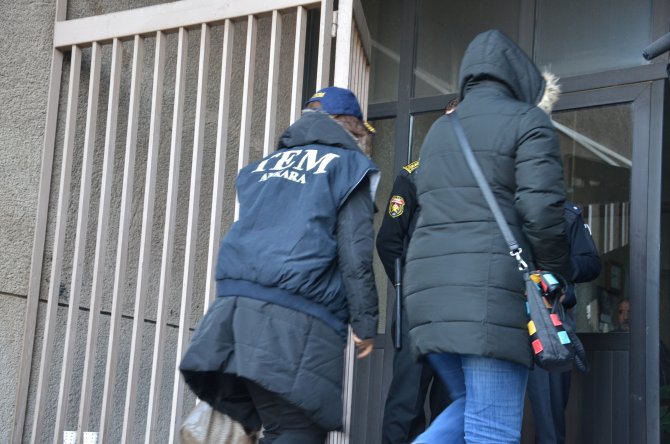 ‘Usulsüz dinleme’ soruşturmasında 30 kişi Ankara Adliyesi’de