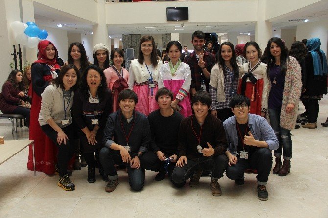 Zirve Ünıversıtesi’nde 3. Kore Kültür Festivali Sona Erdi