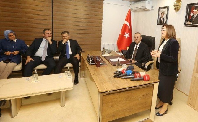Bakan Çavuşoğlu Ve Büyükelçiler’den Şahin’e Ziyaret