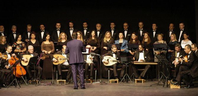Uludağ Makam Topluluğu, Klasik Türk Müziği Korosuyla AVP sahnesinde