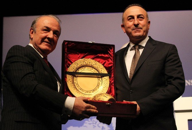 Dışişleri Bakanı Çavuşoğlu, Gaziantep Üniversitesi’ne Hayran Kaldı