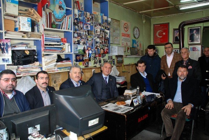 AK Parti Milletvekillerinden KKDGC’ye Taziye Ziyareti